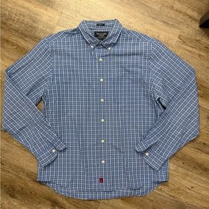 Abercrombie & Fitch • Plaid Muscle Fit Button Down Shirt